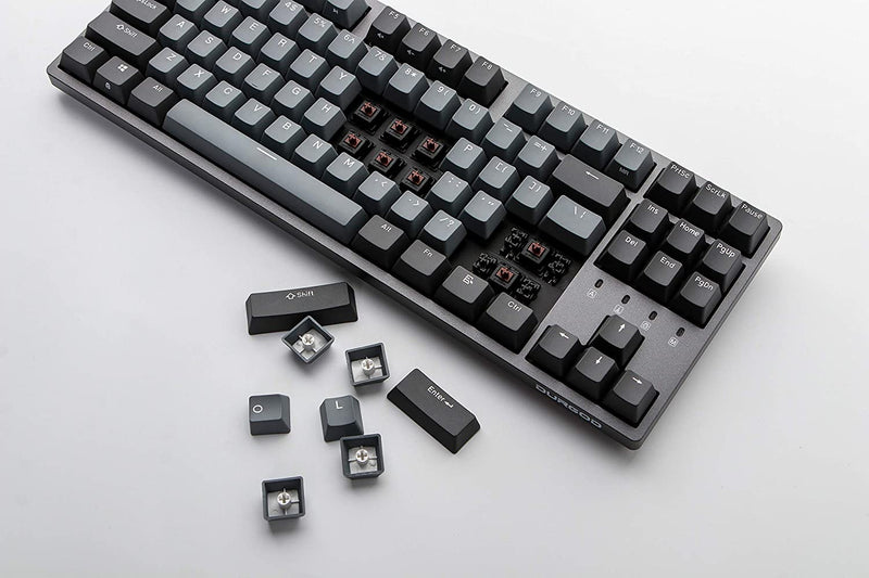 CLAVIER MÉCANIQUE QWERTY ANSI UTILISANT DES SWITCHES CHERRY MX KEYCAPS PBT DOUBLESHOT 